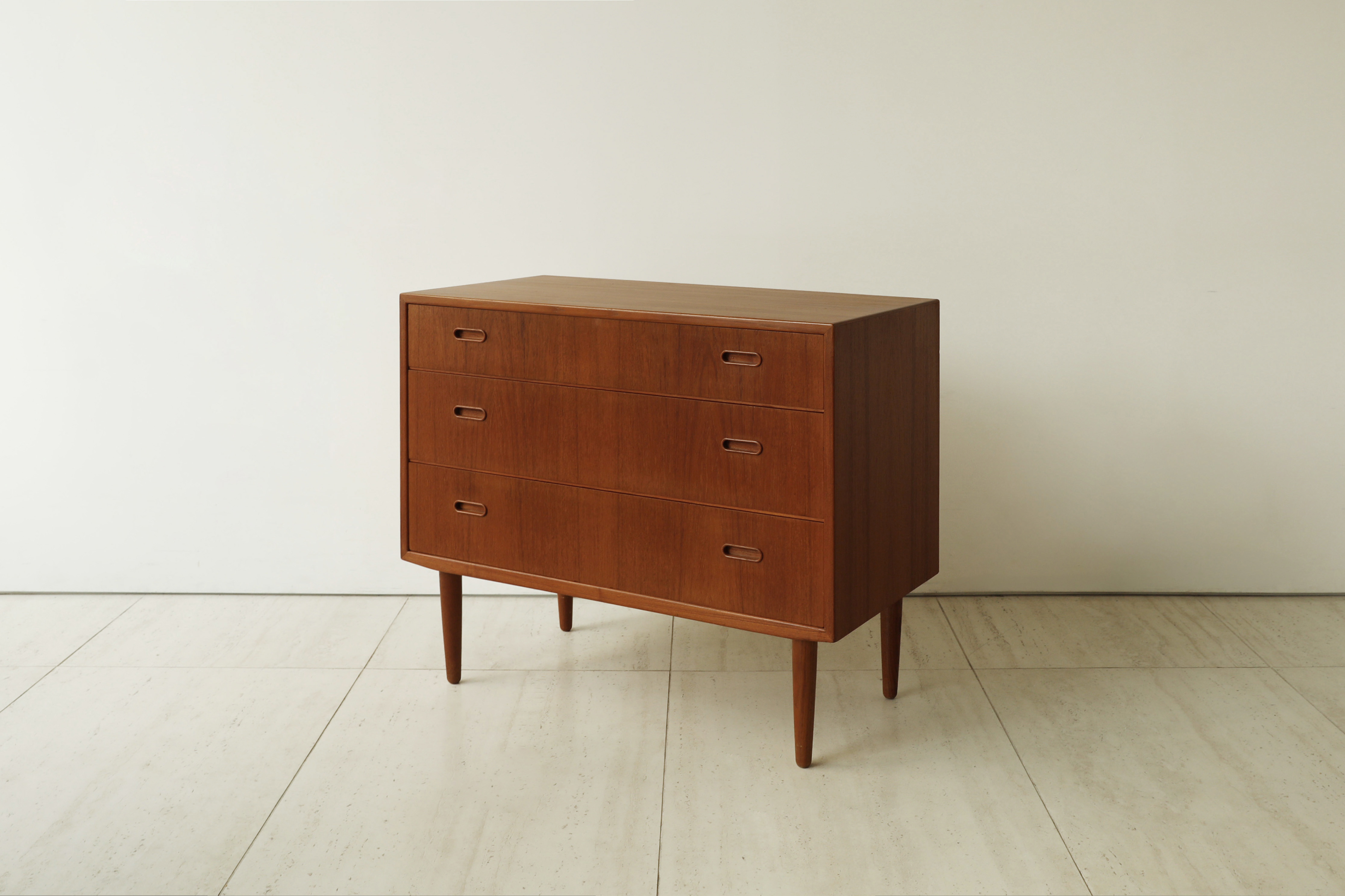 Dresser | AndersonC | AndersonC