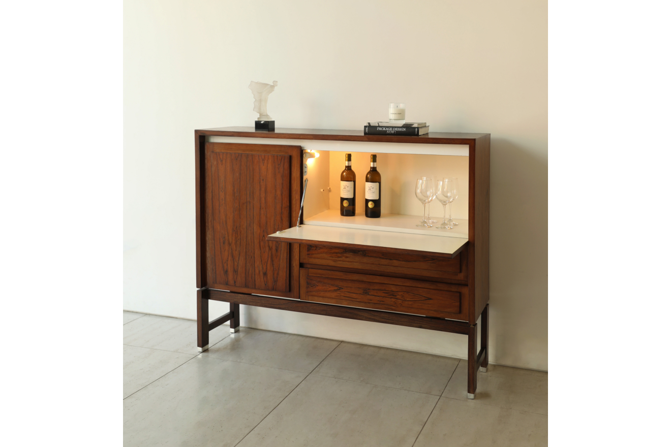 Bar Cabinet | AndersonC | AndersonC