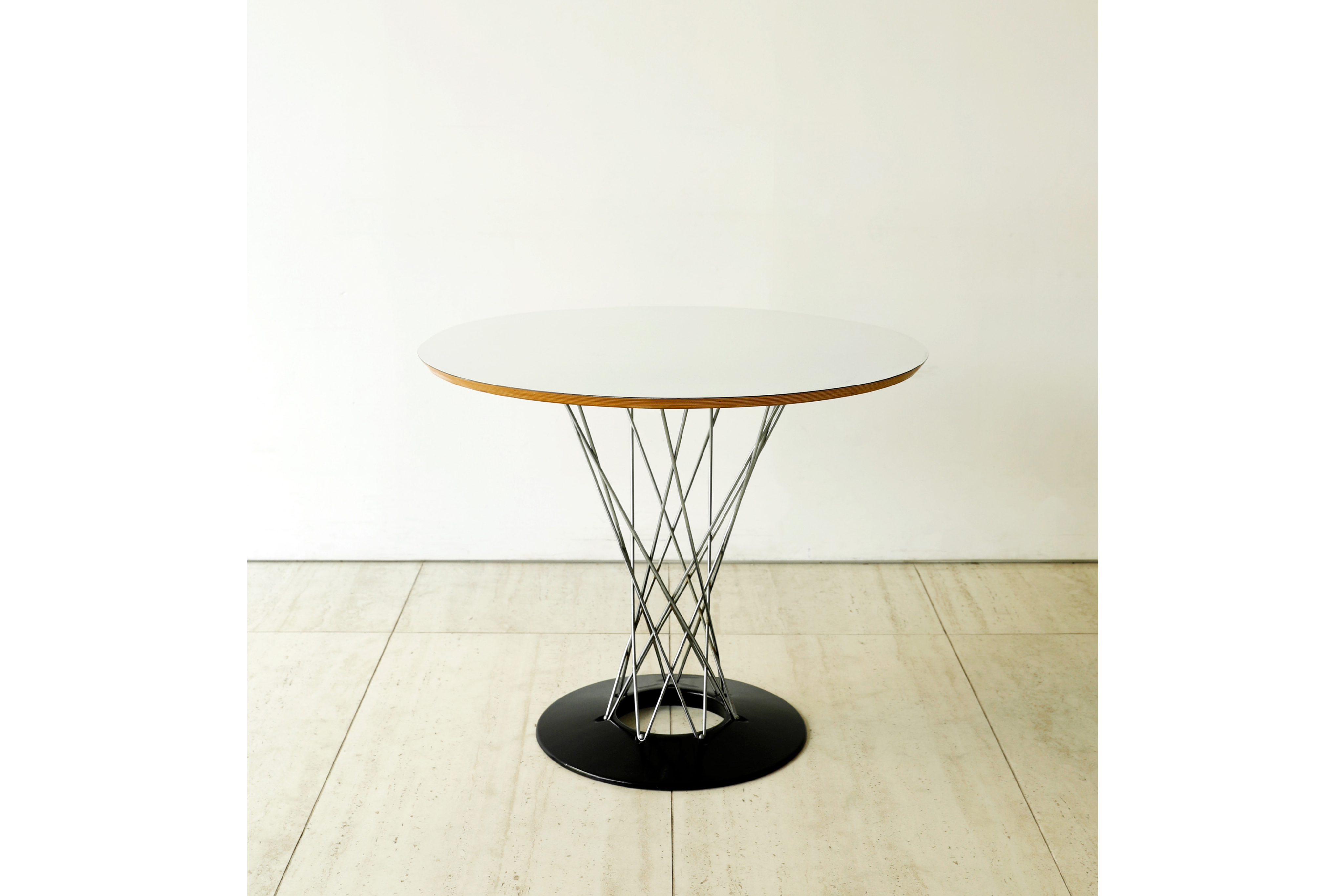[Knoll] Cyclone Table (ø 91) | AndersonC | AndersonC