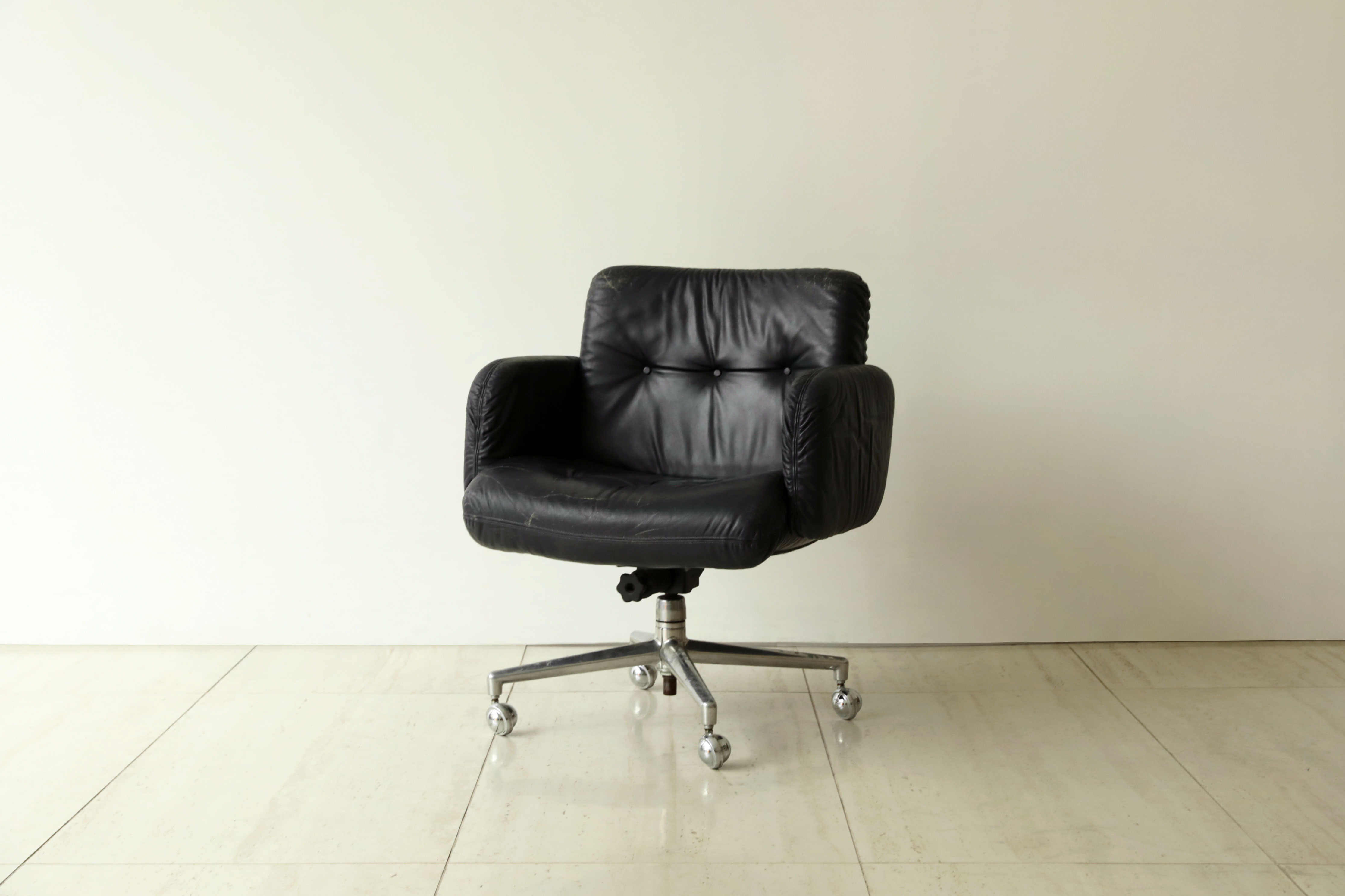Swivel Chair | AndersonC | AndersonC